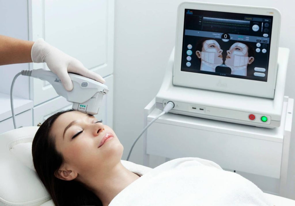 woman receiving ultherapy treatment